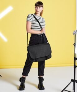 Bagbase Two-tone digital messenger