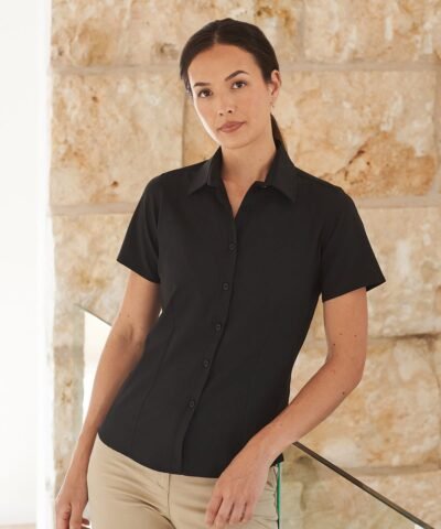 Henbury Women's wicking antibacterial short sleeve shirt - Shirts | Xcel UK