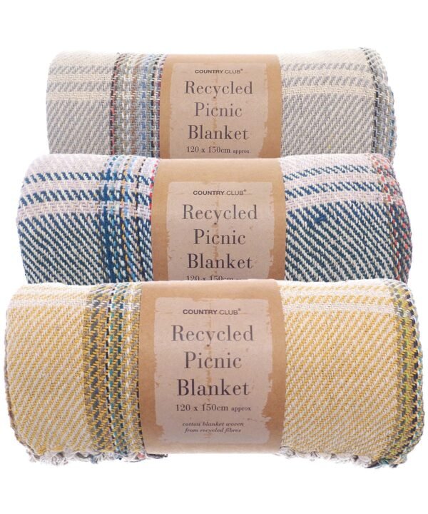 & Living Recycled picnic blanket - Blankets | Xcel UK