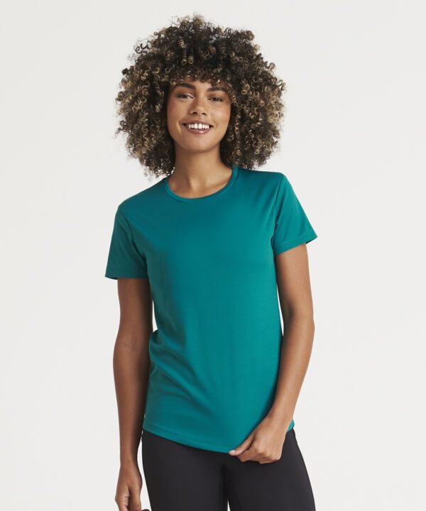Just Cool Women's cool t - T-Shirts | Xcel UK