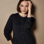 Kit Women's arundel crew neck cardigan long sleeve (classic fit) - Cardigans | Xcel UK