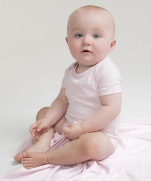 Larkwood Essential short-sleeved bodysuit