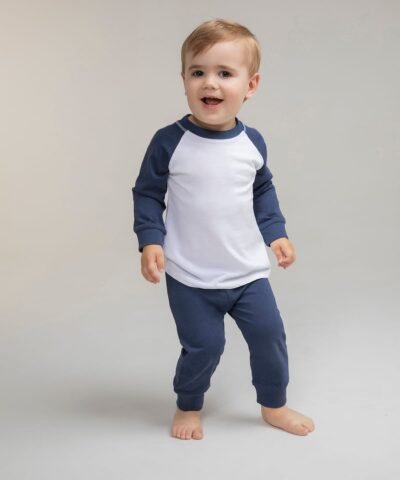 Larkwood Children's pyjamas - T-Shirt | Xcel UK
