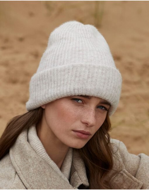 B386 Beechfield  Cosy Ribbed Beanie HEADWEAR