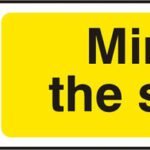 THE STEP SIGN - Safety Signs Hazard Signs | Xcel UK