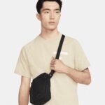 Nike elemental premium crossbody bag - Bags | Xcel UK