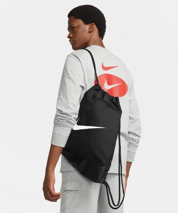Nike brasilia drawstring (18 litre) - Bags | Xcel UK