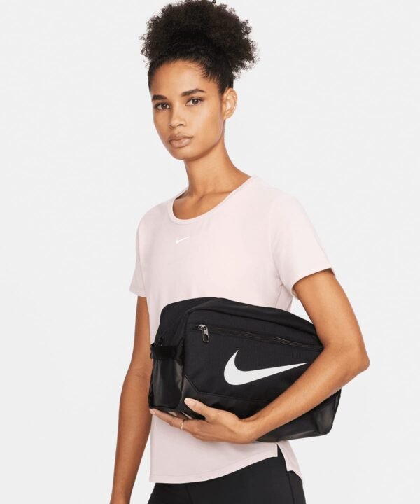 Nike brasilia shoe bag 9.5 (11l) - Bags | Xcel UK