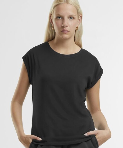 New Morning Studios WomenÂ’s regular extended shoulder tee