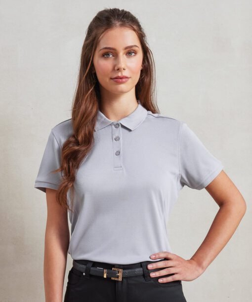 Premier WomenÂ’s performance chino shorts