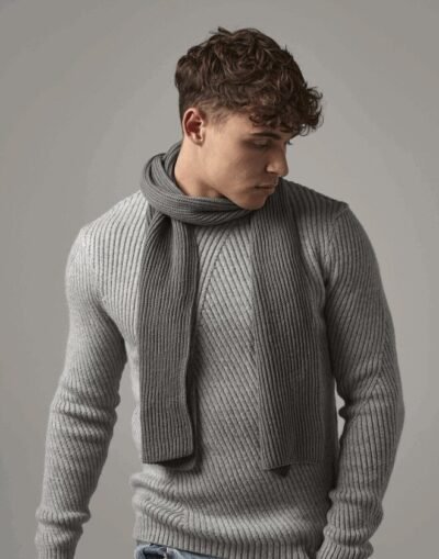 Beechfield METRO KNITTED SCARF — Custom Embroidery Available