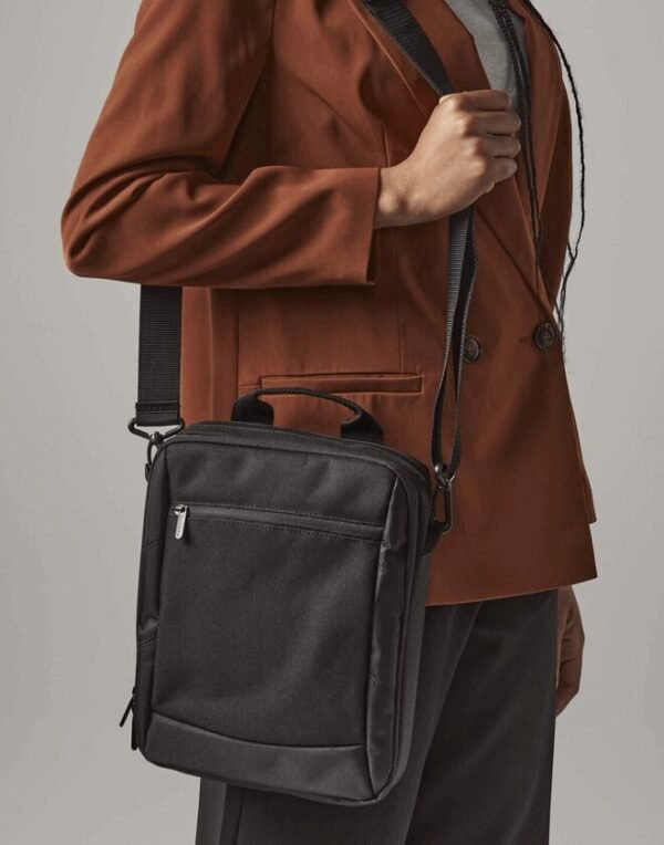 Quadra Bags EXECUTIVE IPAD  /TABLET CASE — Custom Embroidery Available