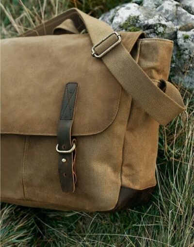 Quadra QD653 Heritage Waxed Canvas Messenger