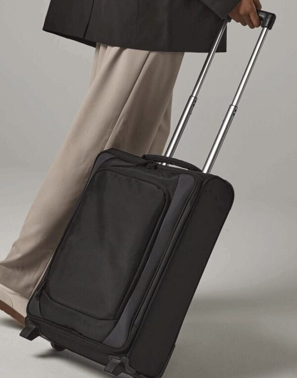 Quadra Bags TUNGSTEN BUSINESS TRAVELLER — Custom Embroidery Available