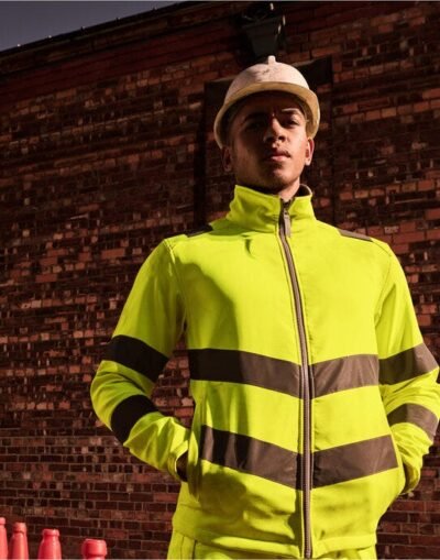 Regatta High Visibility TRA712 Hi-Vis Pro Contract Ablaze 2 Layer Softshell Jacket (Class 3)