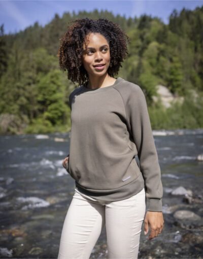 Pemberton Crewneck Women
