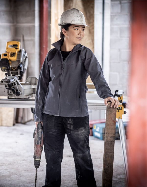 Regatta Professional TRA645 Uproar Ladies' Interactive Softshell