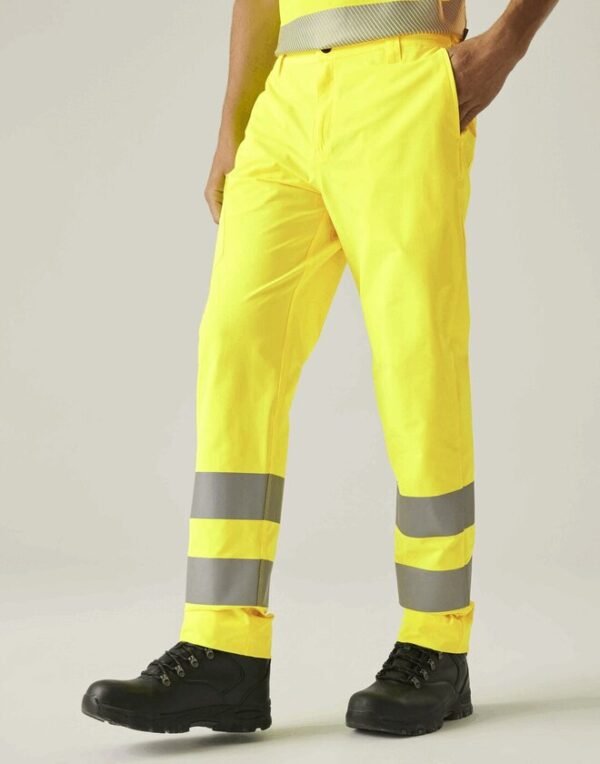 Regatta RG317 Hi-Vis Pro Contract Stretch Action Trouser