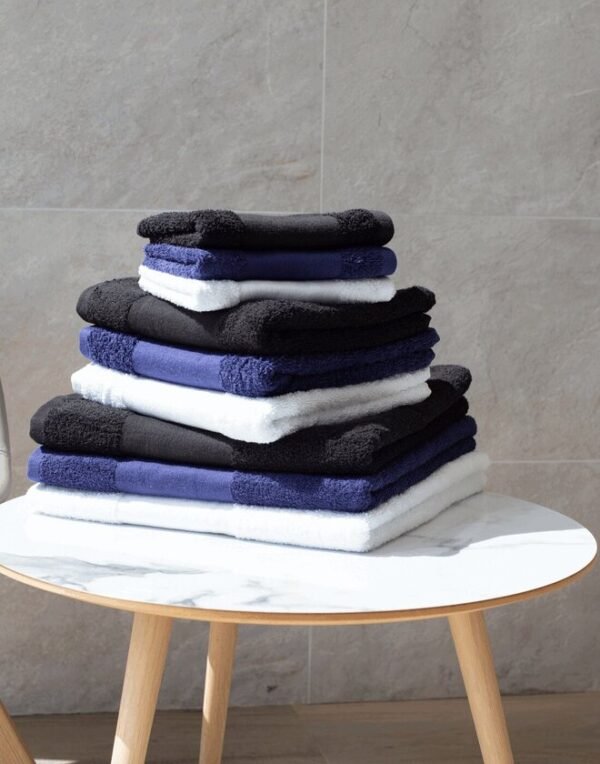 Towel City PRINTABLE BORDER HAND TOWEL